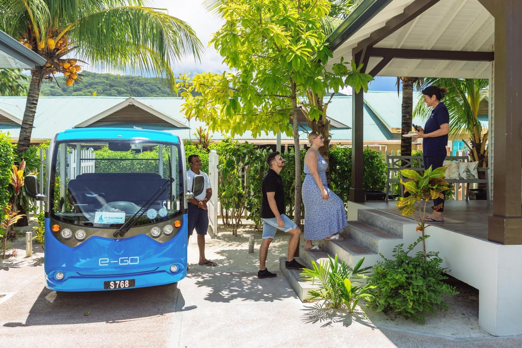 Le Nautique Waterfront Hotel La Digue Exterior photo