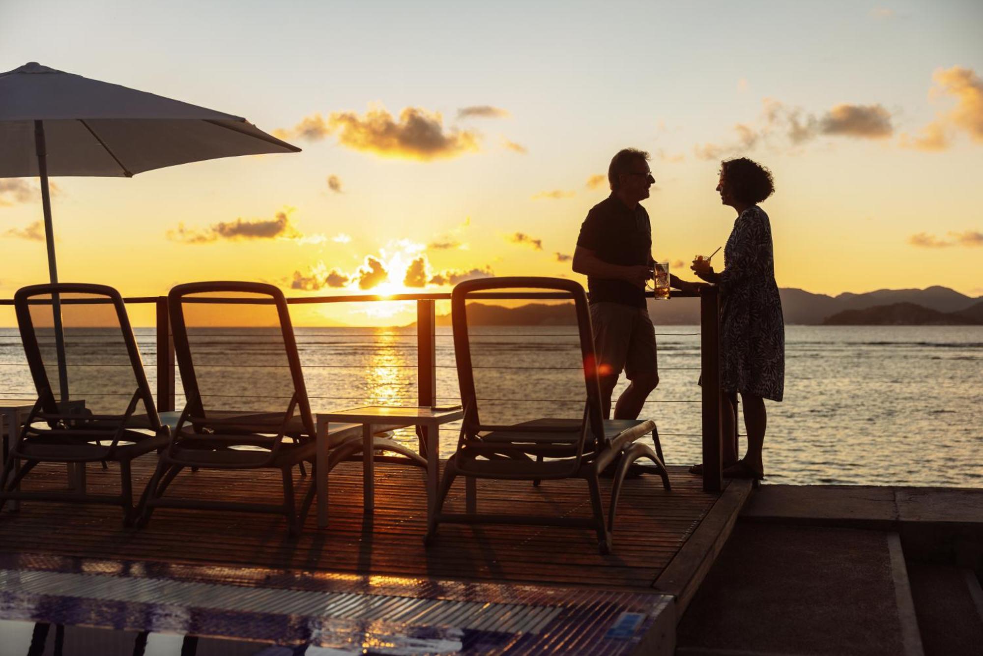 Le Nautique Waterfront Hotel La Digue Exterior photo